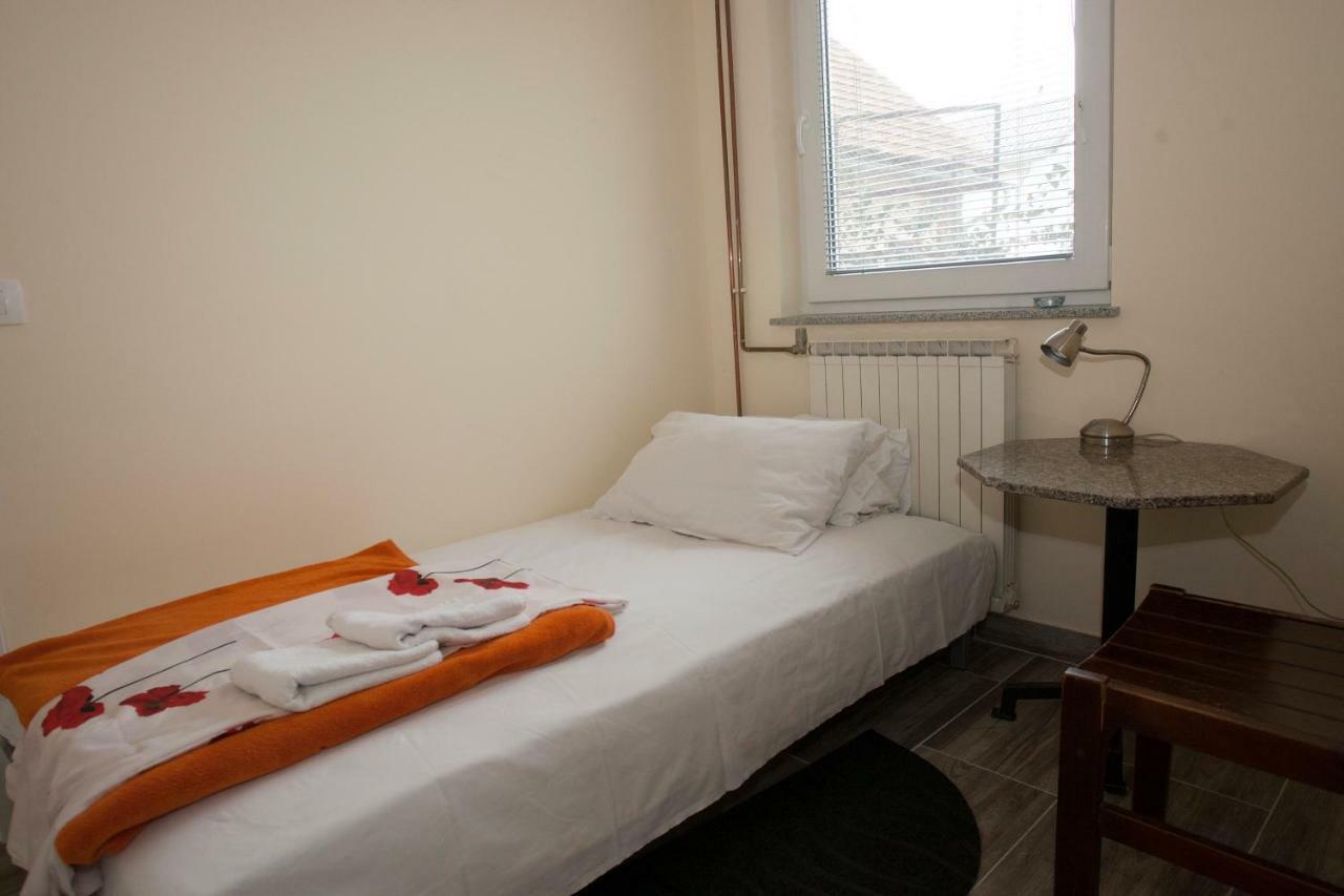 Spodnja Hajdina Guest House Celan חדר תמונה